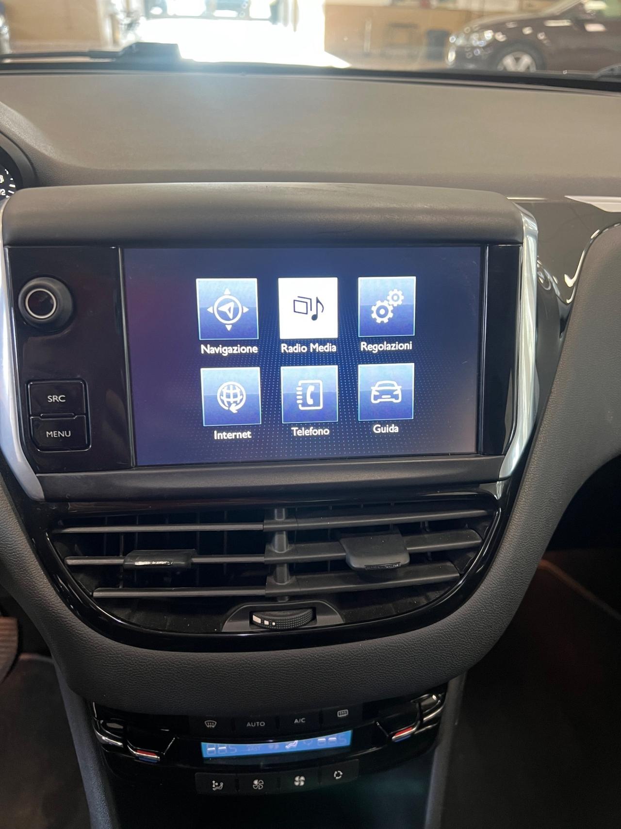 Peugeot 208 1.6 e-HDi 92 CV Stop&Start ETG6 5 porte Allure