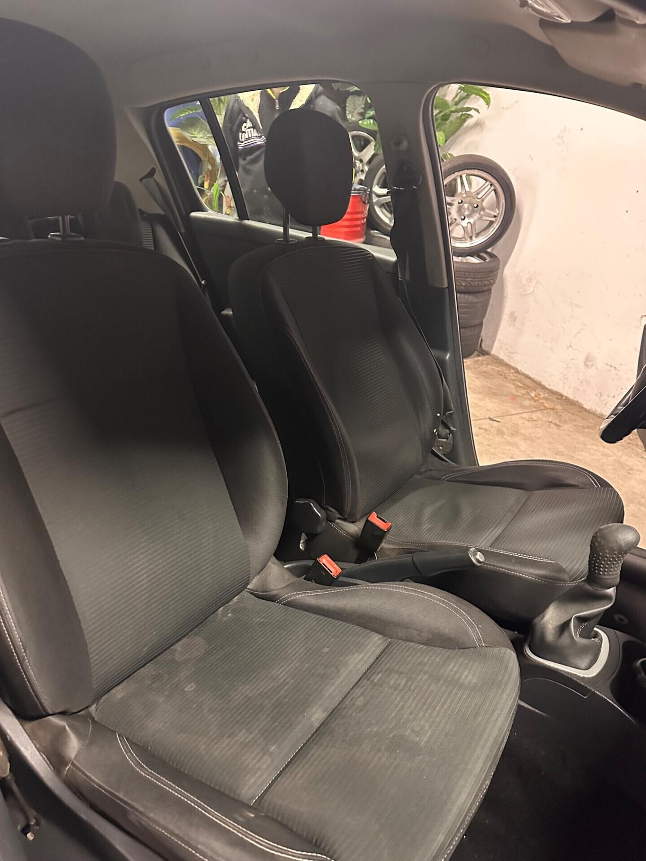 Renault Clio 1.2 16V 5 porte GPL 2012