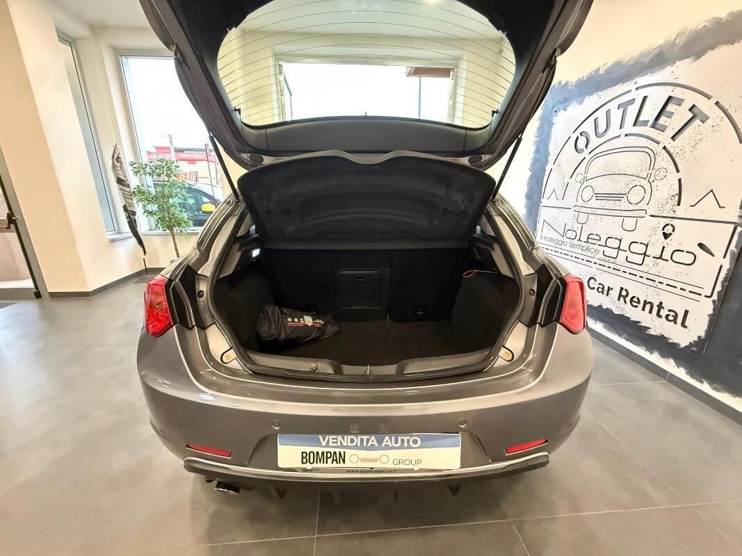 Alfa Romeo Giulietta 1.6 jtdm Super 120cv tct my19