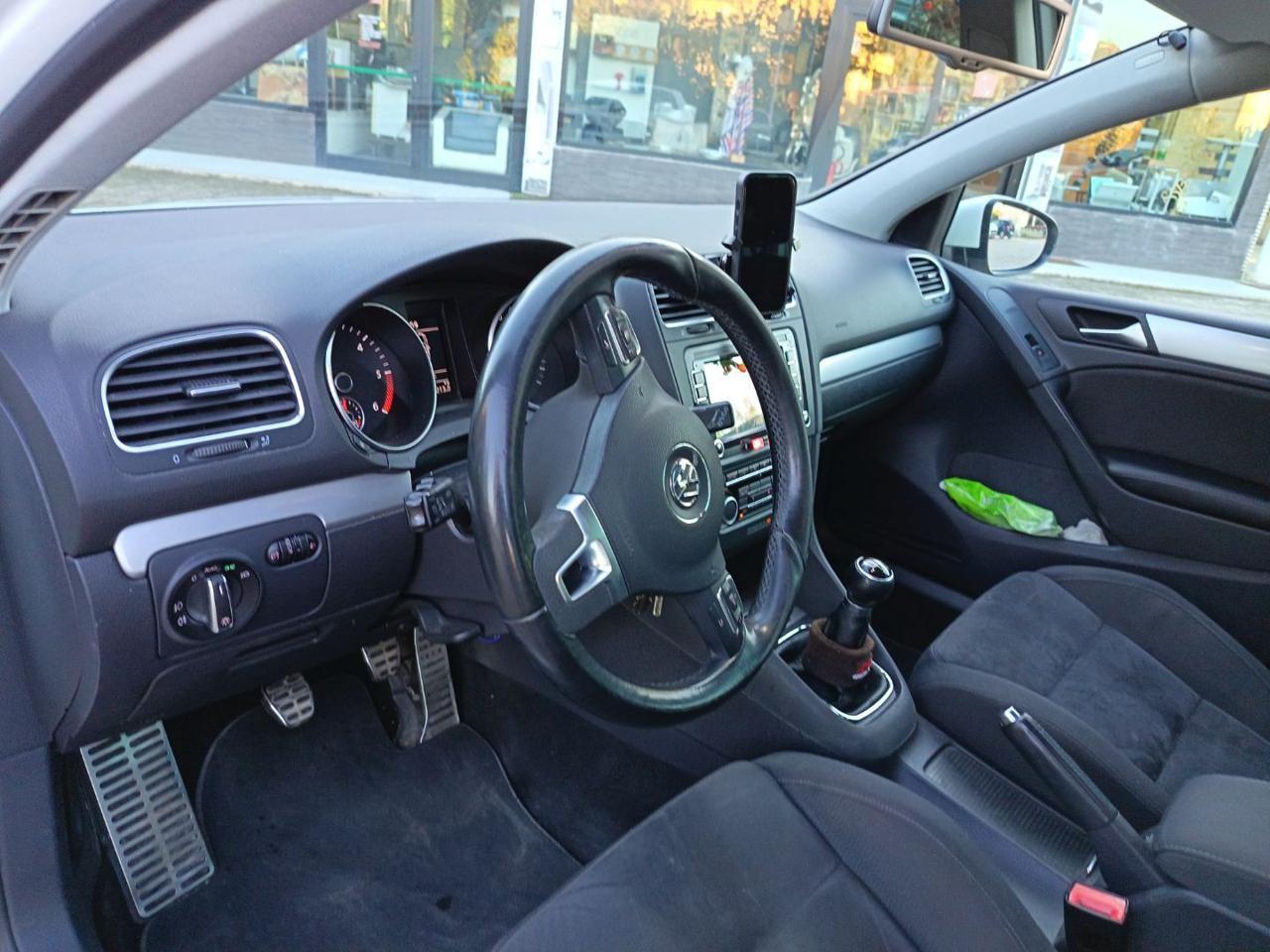 VOLKSWAGEN Golf 2.0 TDI 140CV DPF 4m. 5p. Highline