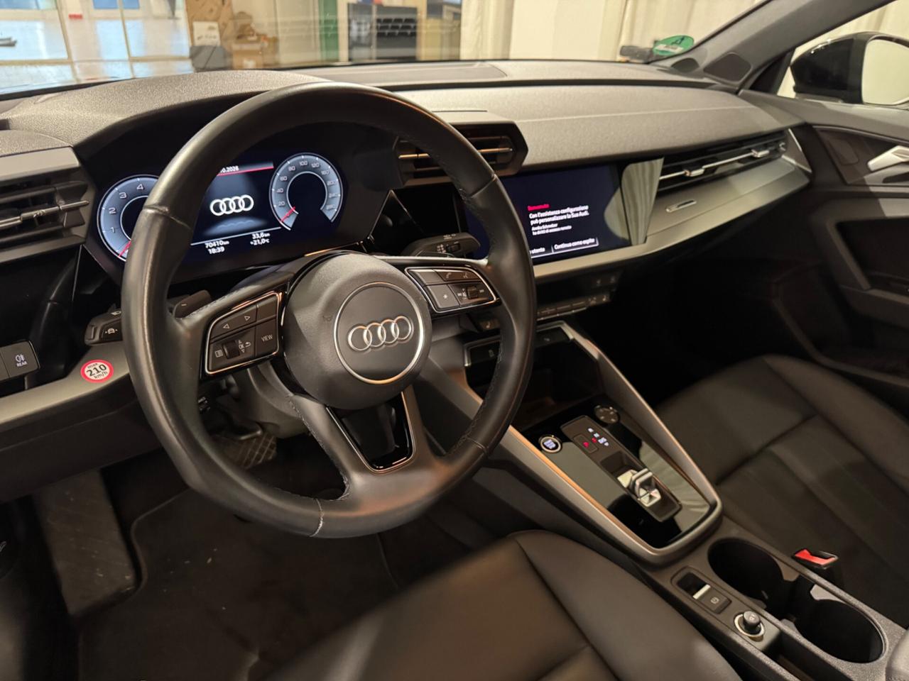 Audi A3 Sedan 35 TFSI Business Advanced