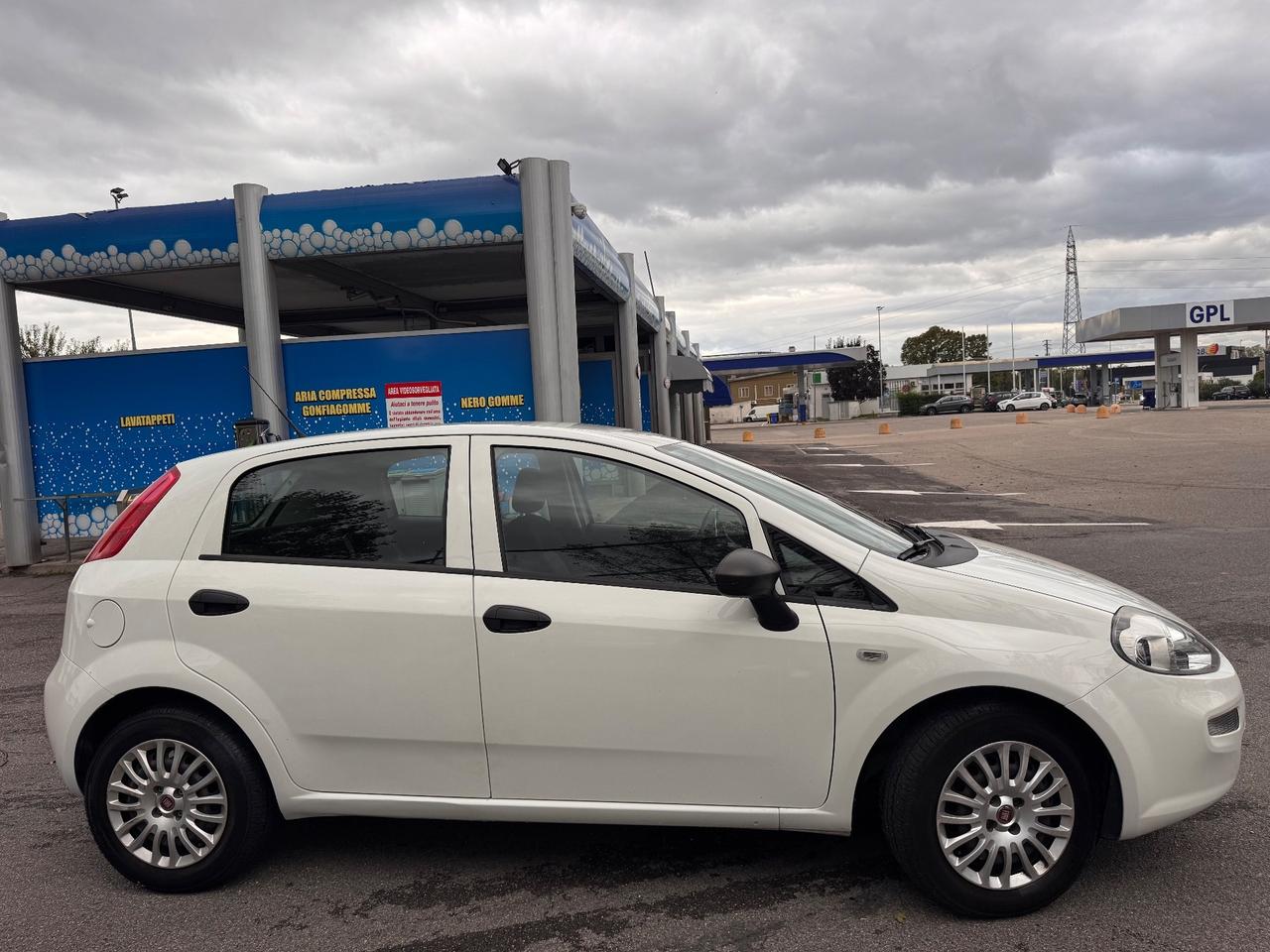 Fiat Punto 1.2 8V 5 porte Street