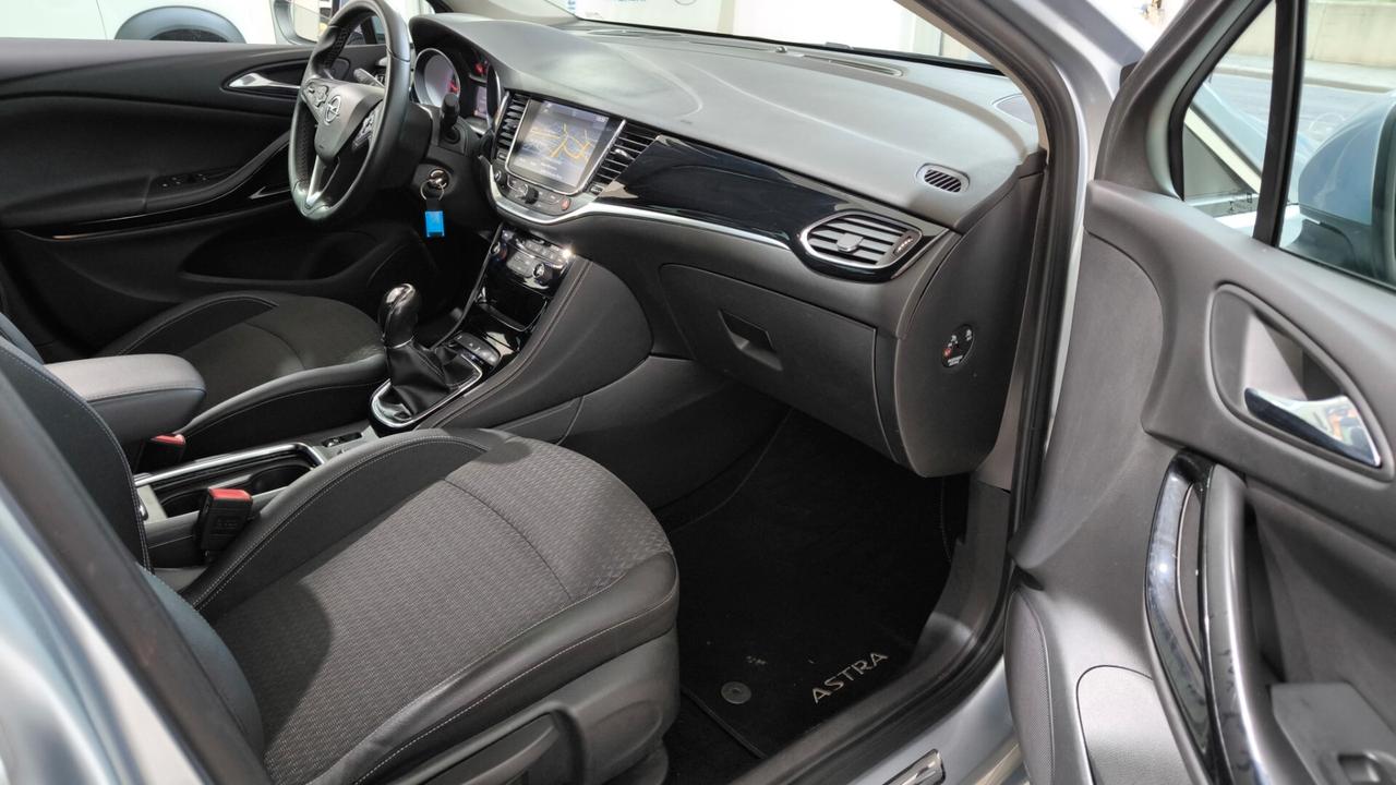 Opel Astra 1.6 CDTI 136CV EcoFLEX S&S 5 porte Cosmo