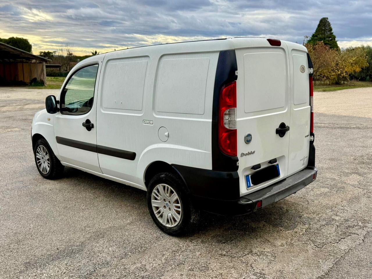 Furgone Fiat Doblò cargo 1.3 MJT neopatentati