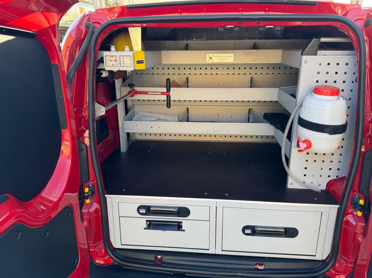 Fiat Fiorino 1.3 MJT 95CV Furgone Adventure E5+
