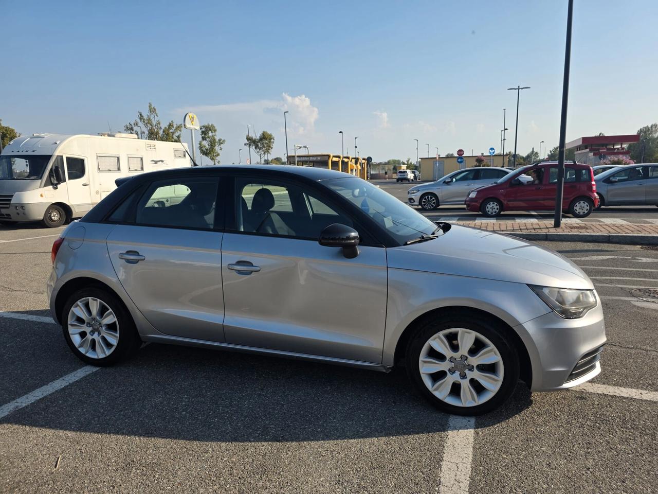 Audi A1 1.6 TDI S line edition plus