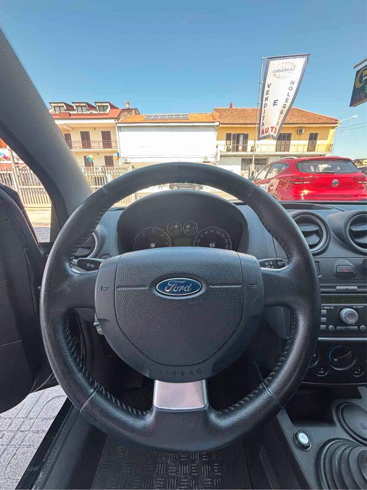 Ford Fiesta .