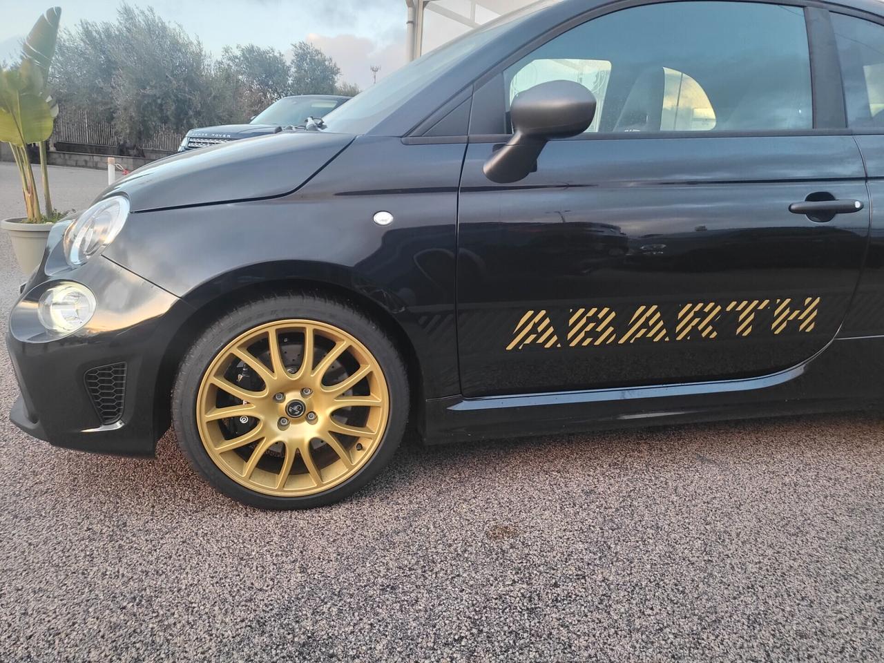 Abarth 695 1.4 Turbo T-Jet 180 CV 75° Anniversario