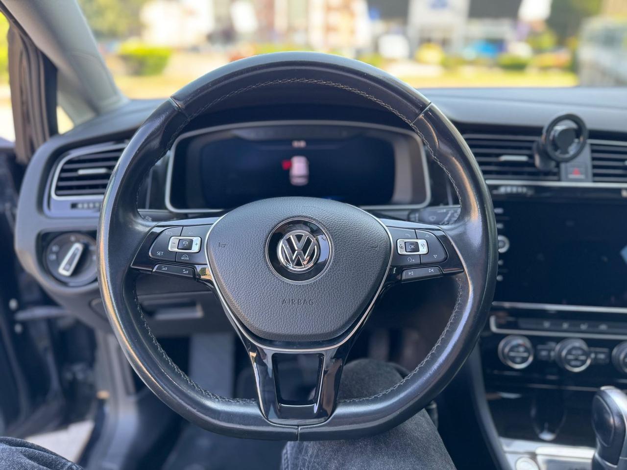 Volkswagen Golf Executive 1.6 TDI BlueMotion