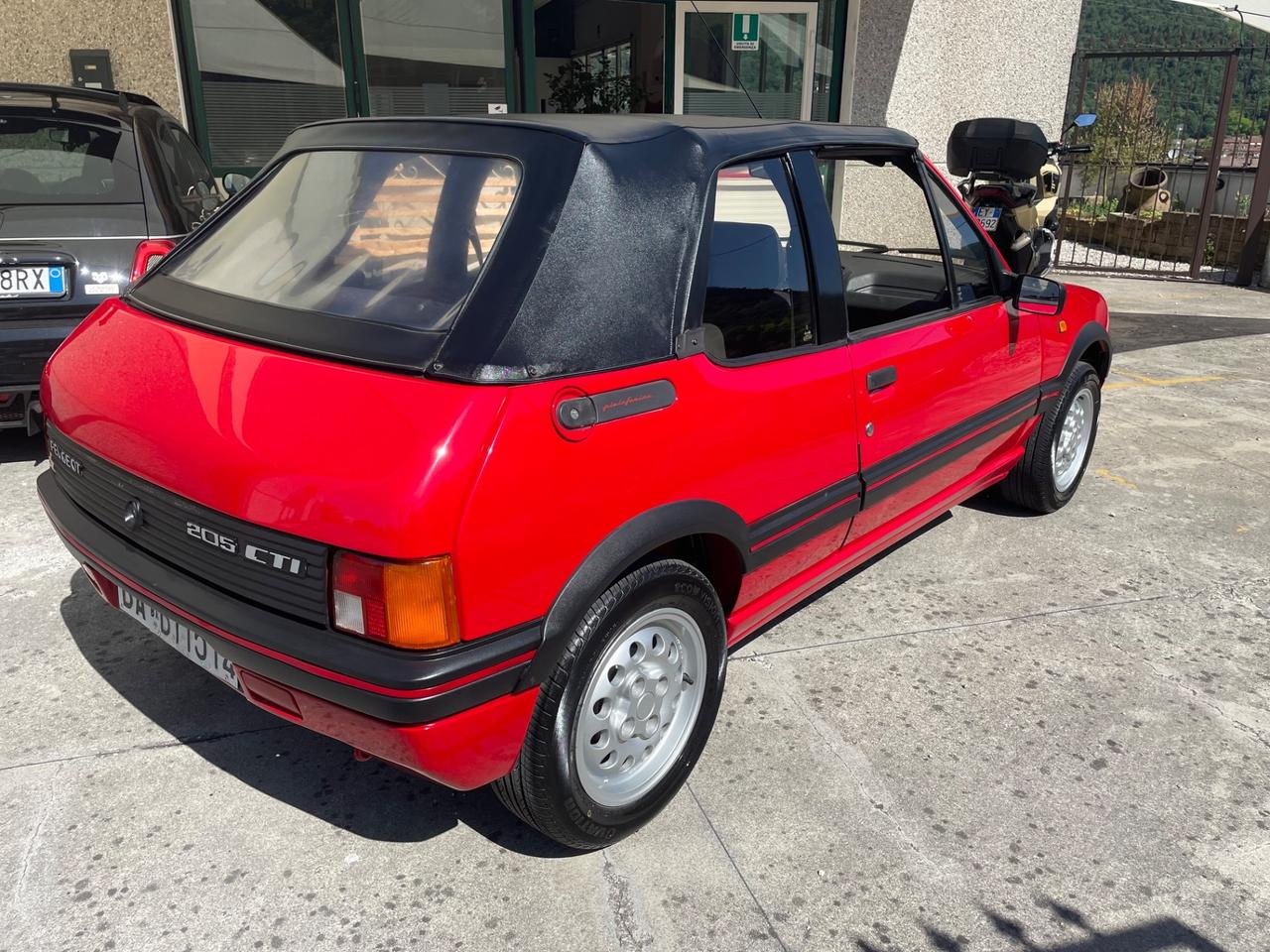 Peugeot 205 1.6 Cabriolet CTI