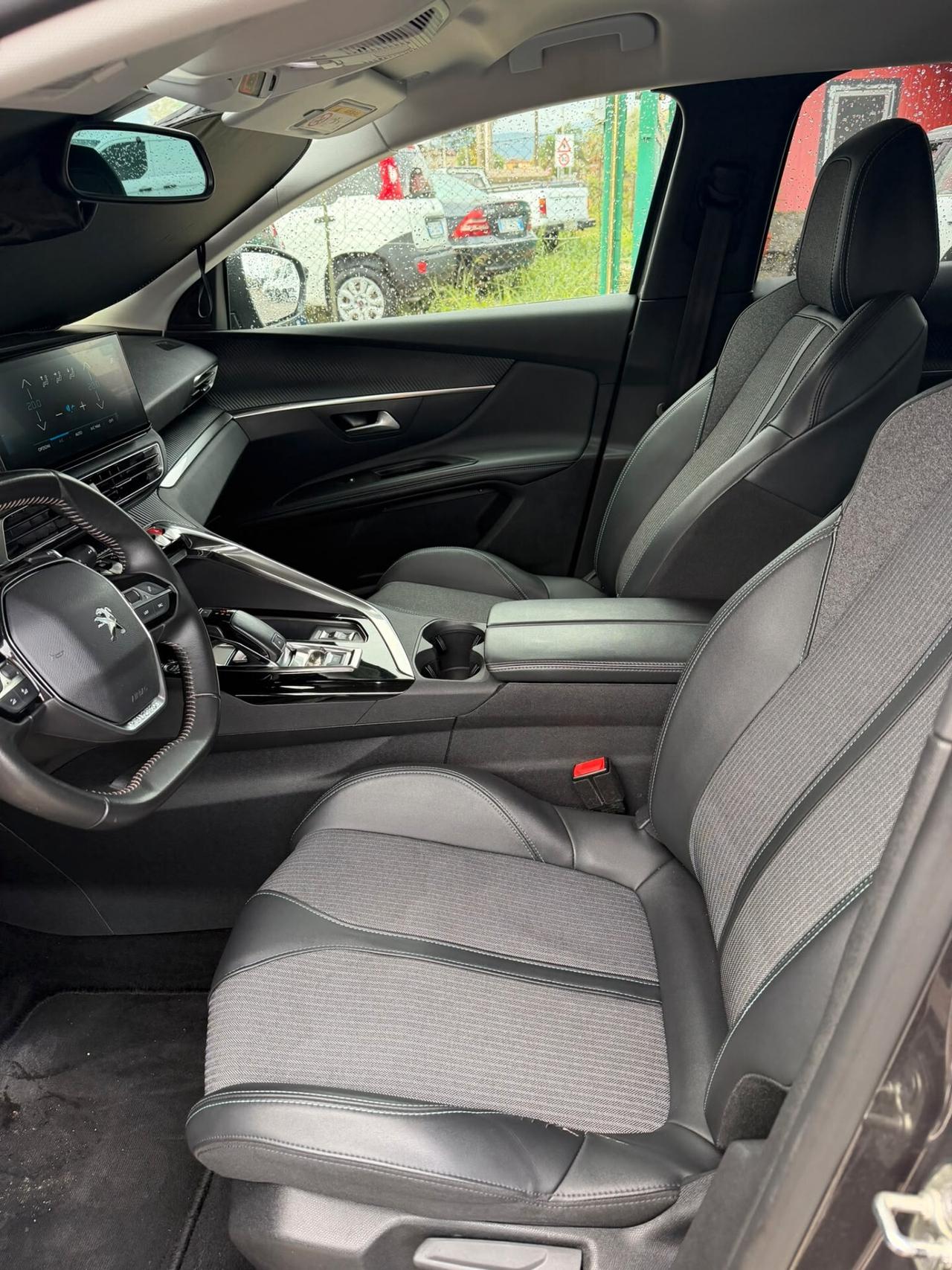 Peugeot 3008 BlueHDi 130 S&S EAT8 Allure 1.5 HDI