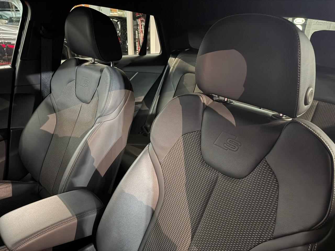 Audi Q2 35 TDI quattro S tronic line Edition