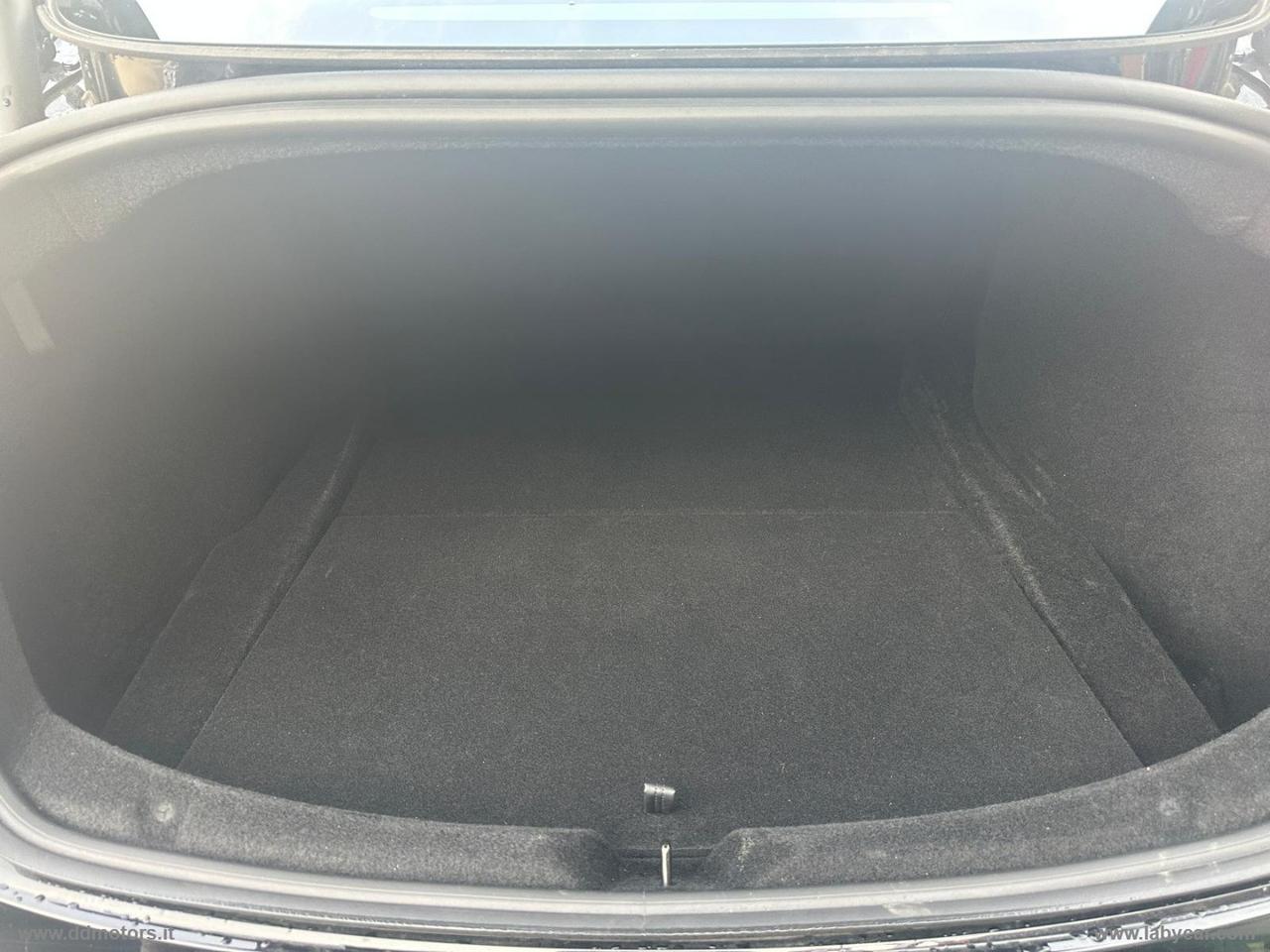 TESLA Model 3 NV35 RWD Premium 400 KM AUTONOMIA