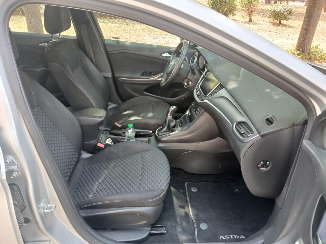 Opel Astra 1.6 CDTi 136CV Start&Stop Sports Tourer Business