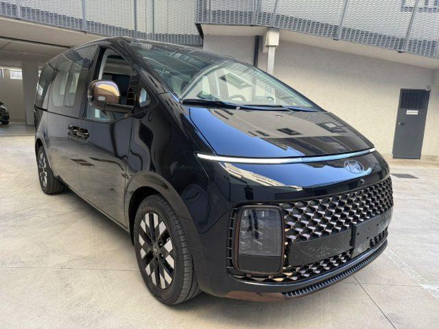 HYUNDAI Staria 1.6 HEV 225CV AT 2WD 7 posti Luxury