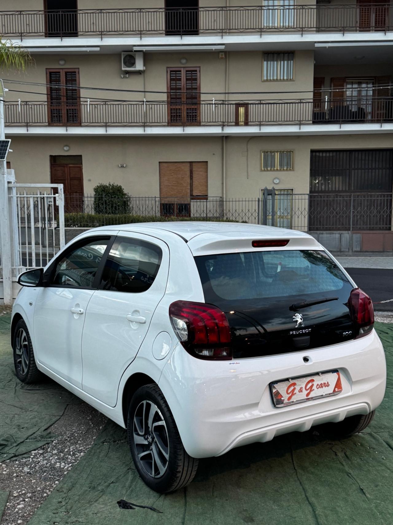 Peugeot 108 VTi 72 S&S 5 porte Allure
