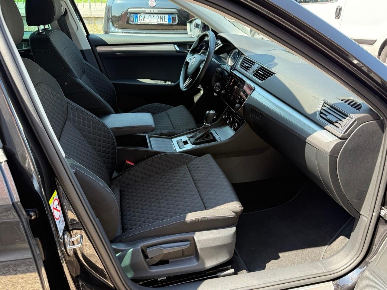 Skoda Superb 1.6 TDI SCR DSG FULL LED/UNIPRO