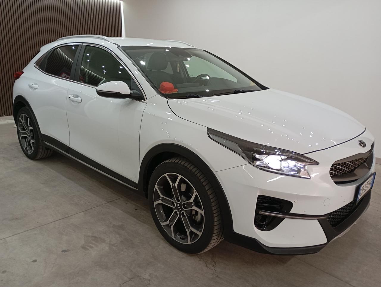 Kia XCeed 1.6 CRDi 136 CV MHEV DCT High Tech