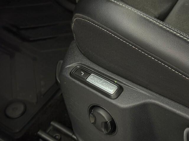 Volkswagen T-Roc 2.0 TDI SCR 150 CV DSG 4MOTION R-Line