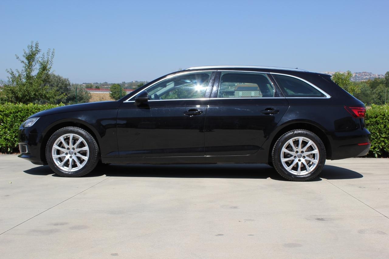 Audi A4 2.0 TDI 150 CV S tronic Business Sport (2018)