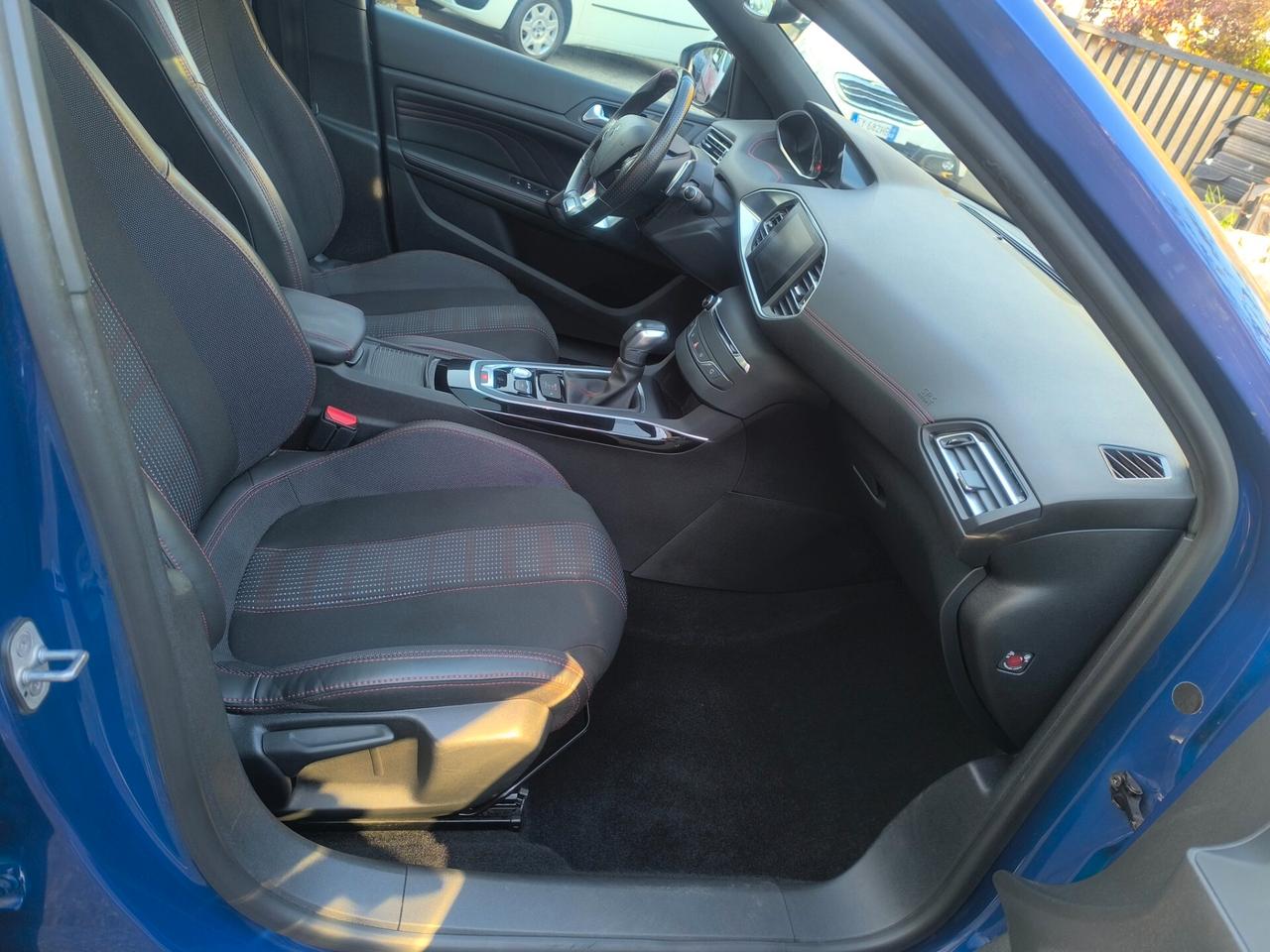 Peugeot 308 BlueHDi 120 S&S EAT6 GT Line