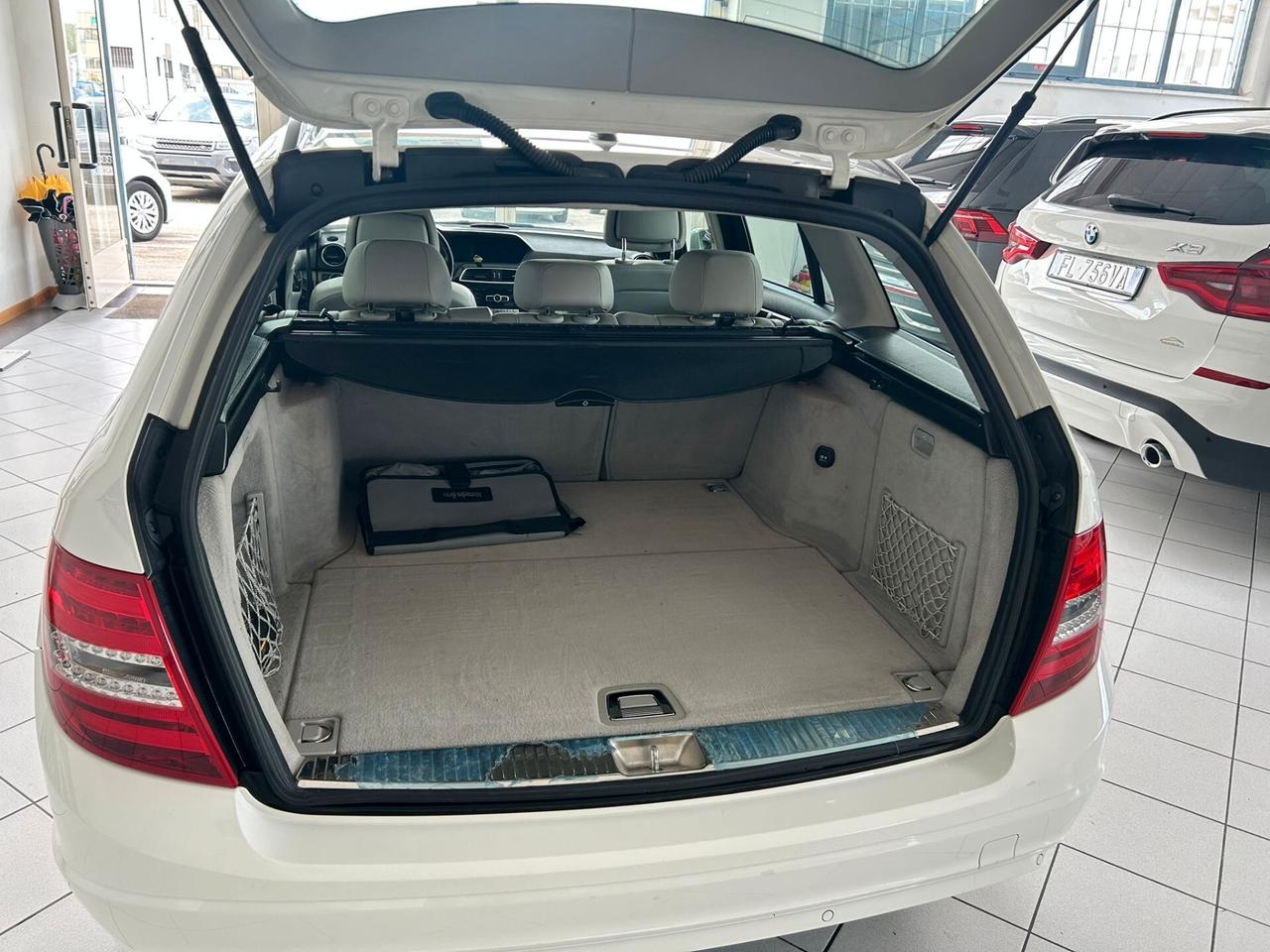 Mercedes C 200 CDI S.W. BlueEFFICIENCY 2012