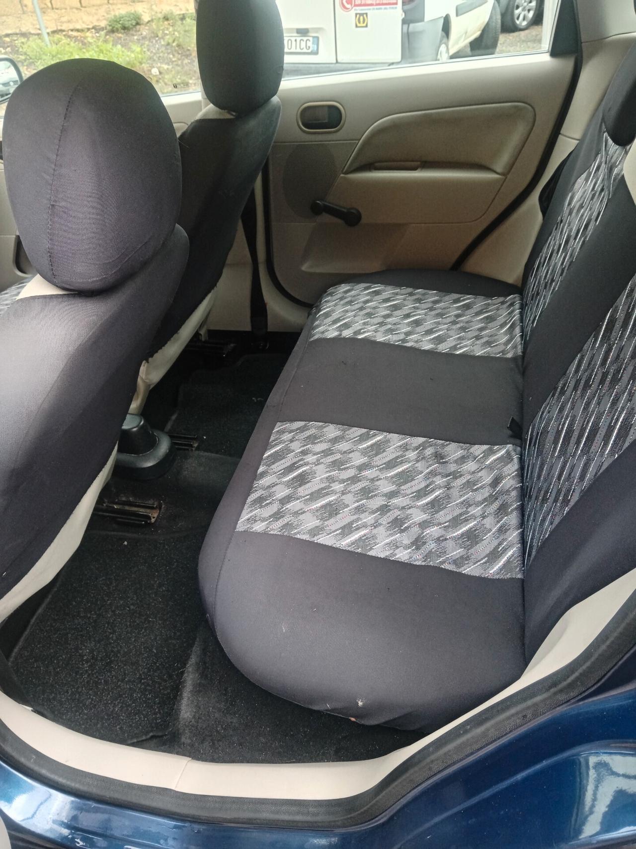 Ford Fiesta 1.2 16V 3p. Ghia