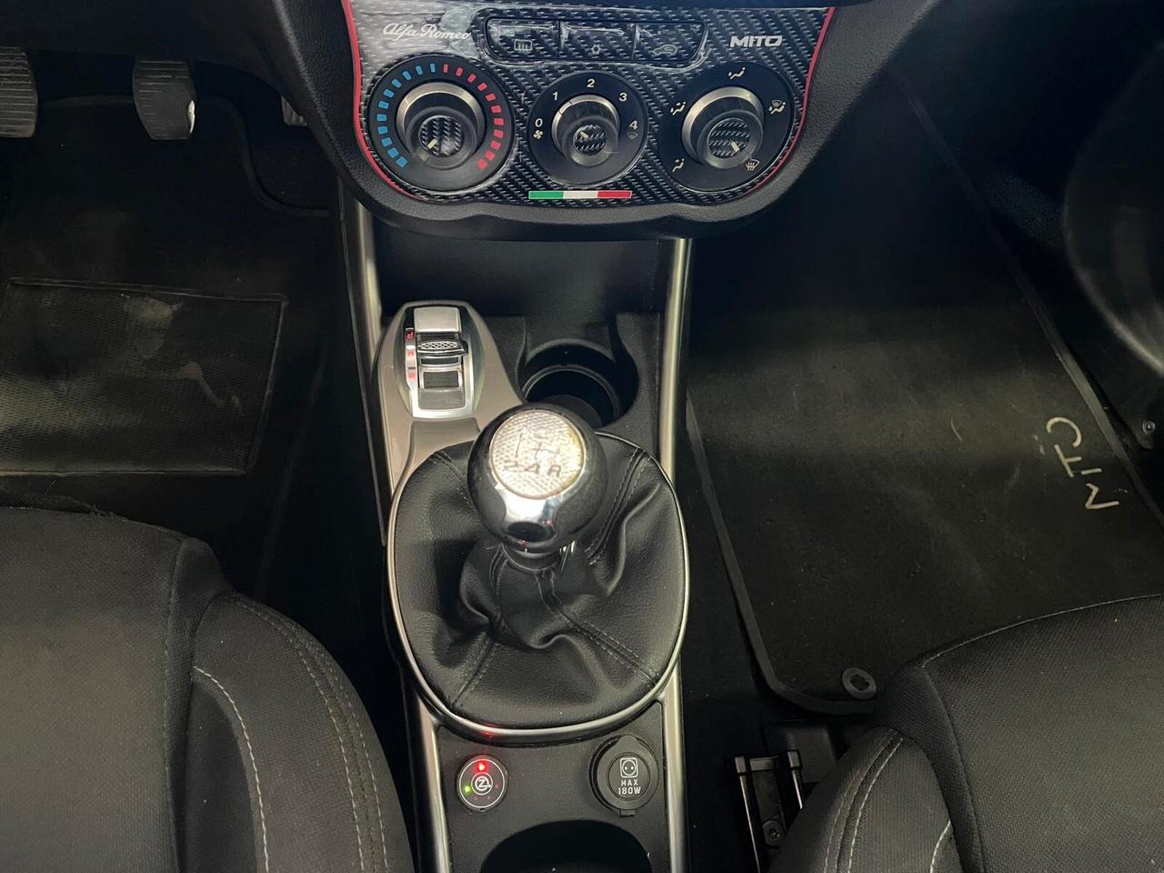 Alfa Romeo MiTo 1.4 T 135 CV GPL Distinctive Sport Pack