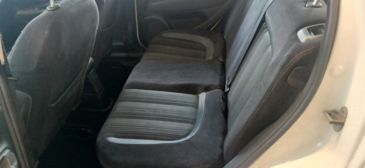 Fiat Punto Evo 1.3 Mjt 95 CV automatica