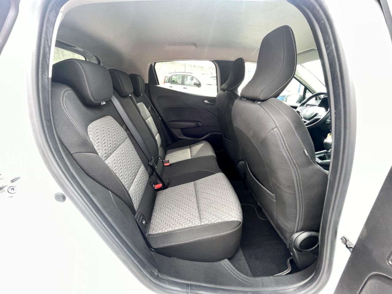 Renault Clio dCi 100 CV Evolution 2023