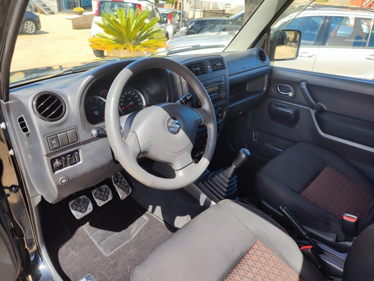 Suzuki Jimny 1.3i 16V cat 4WD JLX
