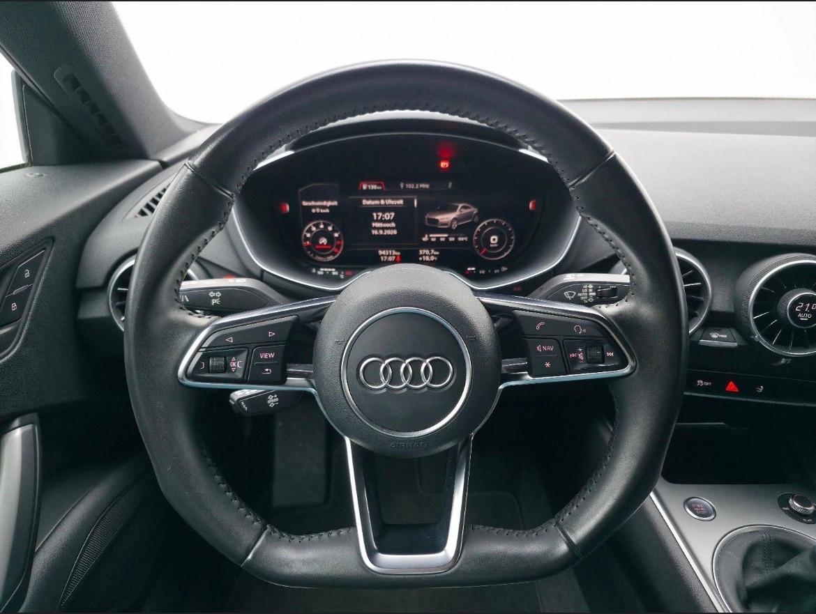 Audi TT Coupé 2.0 TFSI S line