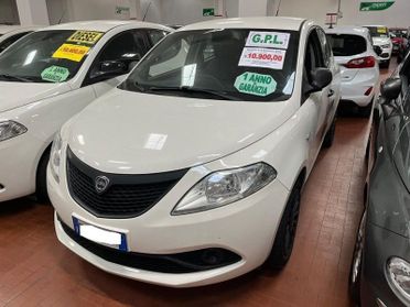 Lancia Ypsilon 1.2 69 CV 5 porte GPL Ecochic Elefantino Blu - Garanzia 1 anno