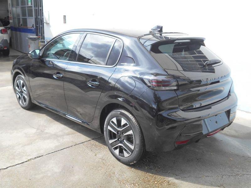 Peugeot 208 100 Turbo Business con CBC Navigat-Retrocam