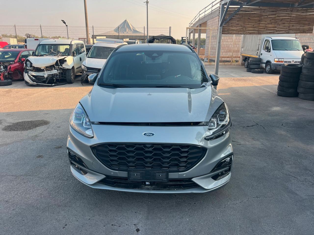 Ford Kuga 2.0 EcoBlue 120 CV aut. 2WD ST-Line
