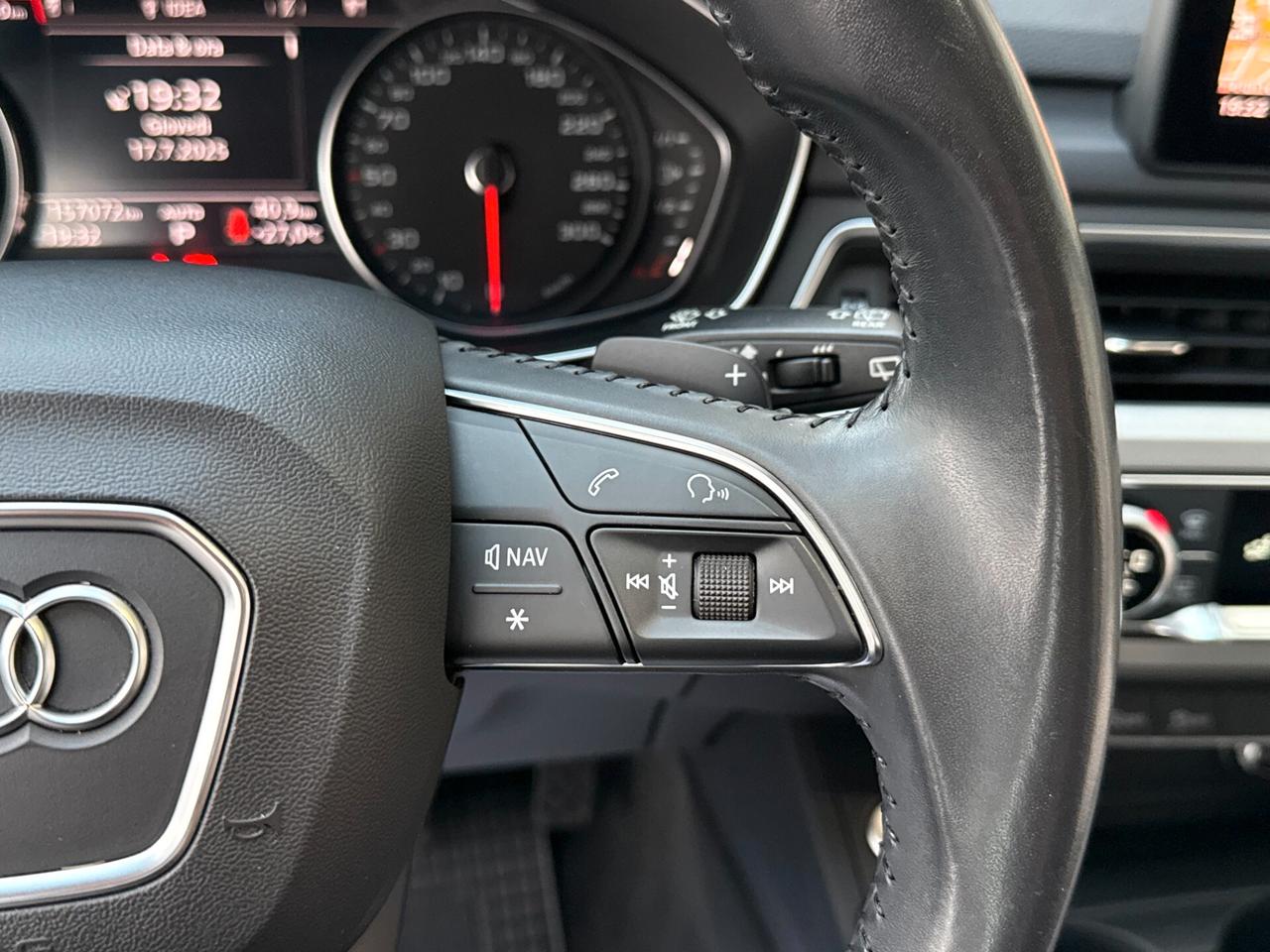 Audi A4 Avant 35 TDI Stronic *MATRIX *NAVI - 2019
