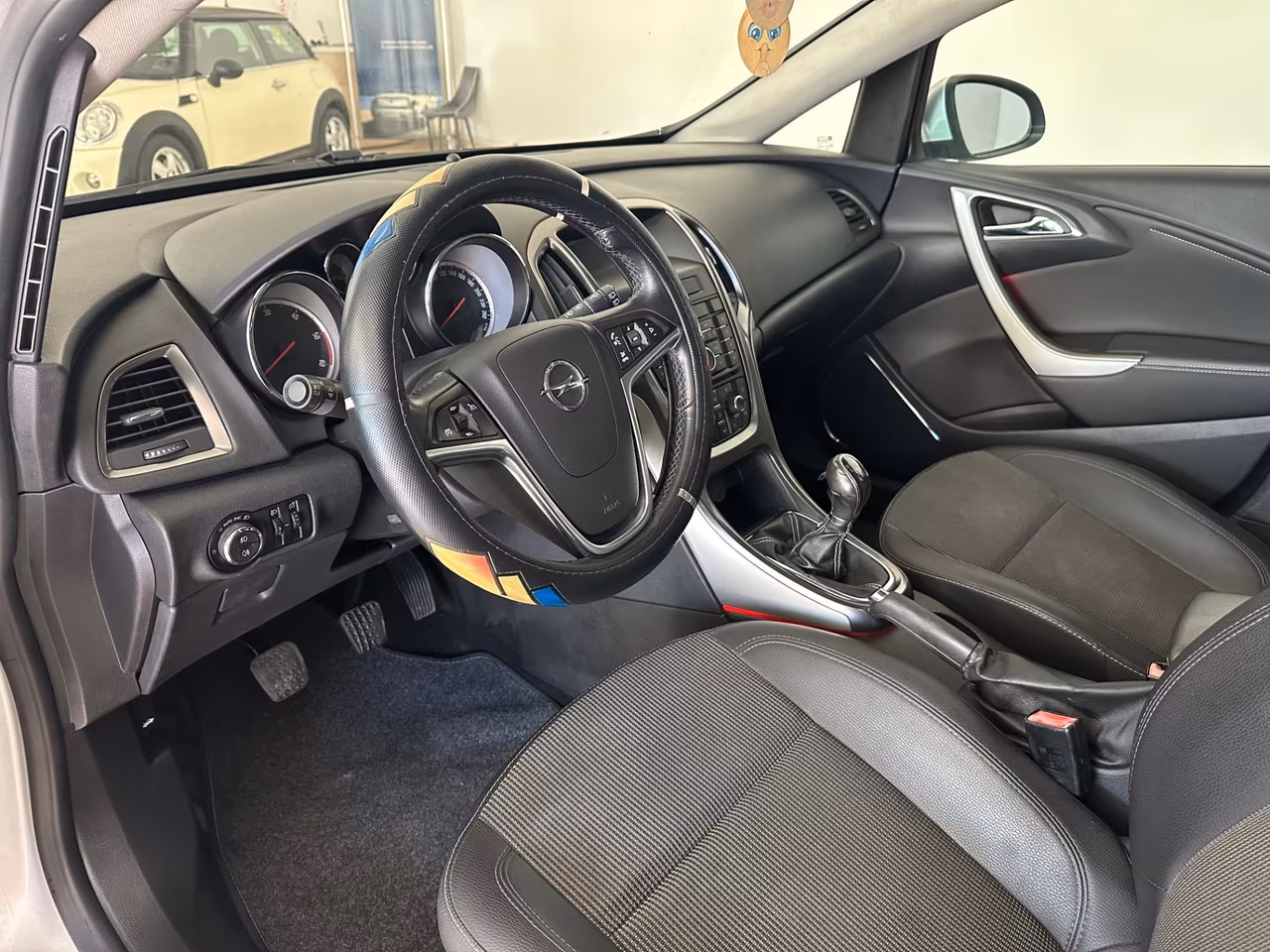 Opel Astra 1.7 CDTI 110CV Sports Tourer Cosmo