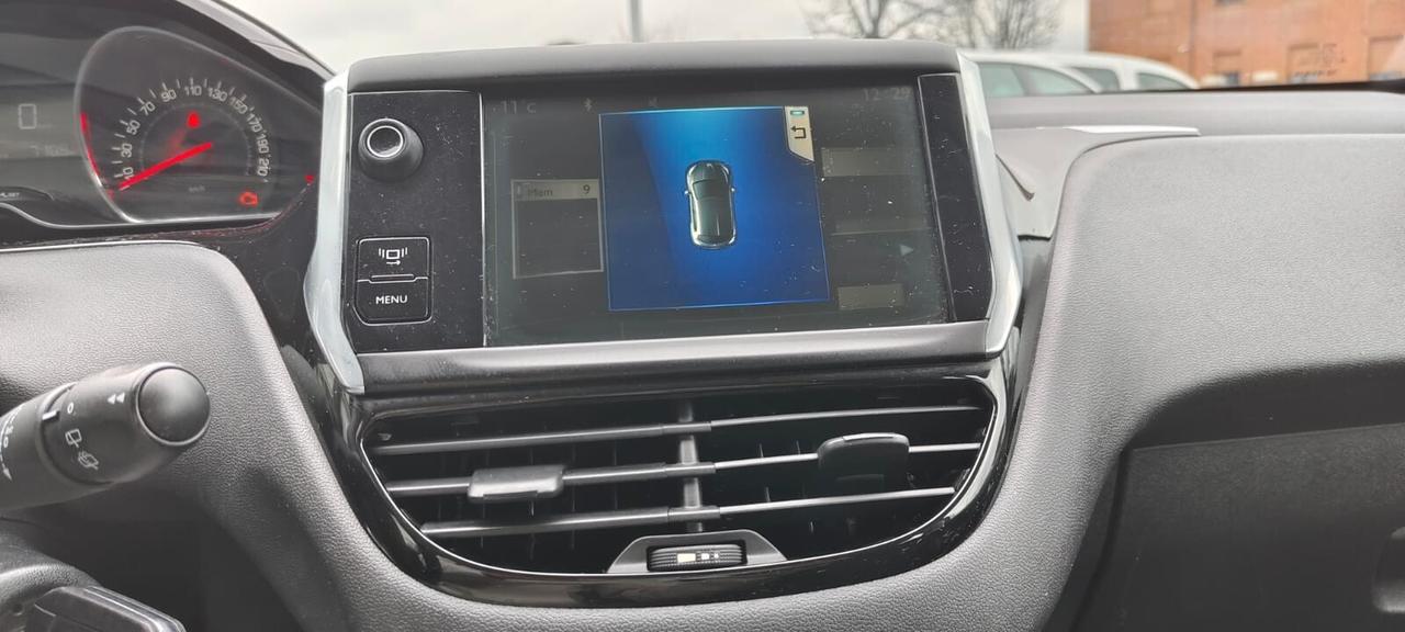 Peugeot 208 1.2 VTi 82 CV 5 porte Allure