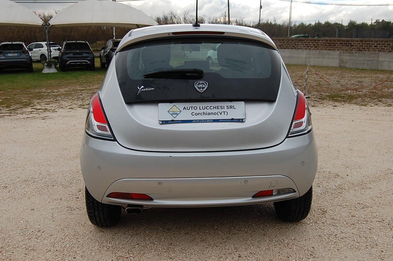 Lancia Ypsilon 1.2 69 CV 5 porte S&S Gold