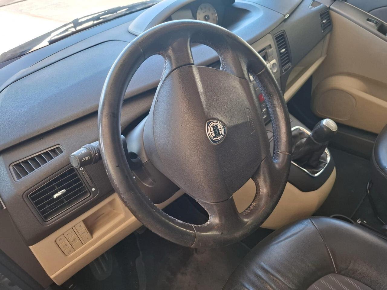 Lancia MUSA 1.3 Multijet Platino