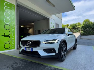 Volvo V60 CrossCountry 2.0 b4 AWD GARANZIA 24 MESI