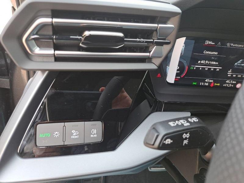 Audi A3 A3 SPB 35 TDI S tronic Identity Black