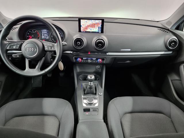 AUDI A3 SPB 35 TFSI COD Business