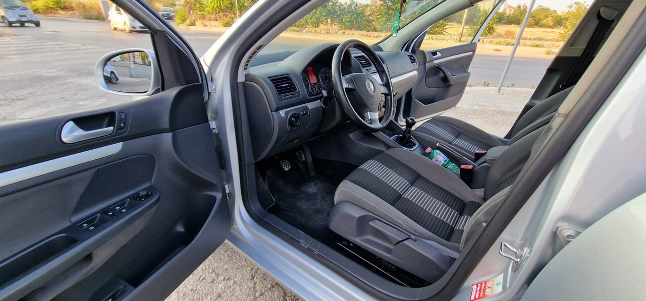 Volkswagen Golf 1.9 TDI 105cv 2008 Comfortline Perfetta