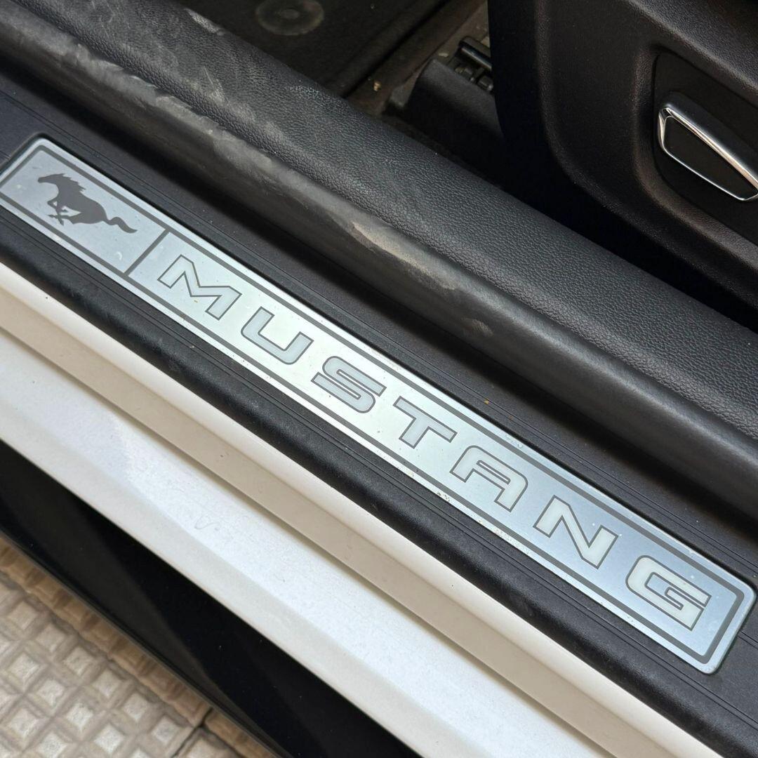 Ford Mustang Fastback **NO SUPERBOLLO**