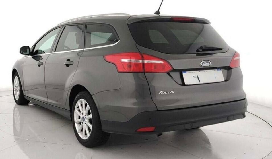 Ford Focus 1.5 TDCi 120 CV / Titanium/ SW