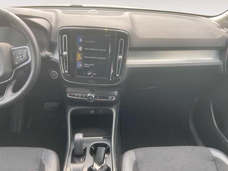 VOLVO XC40 2.0 d3 Momentum Core AuTo