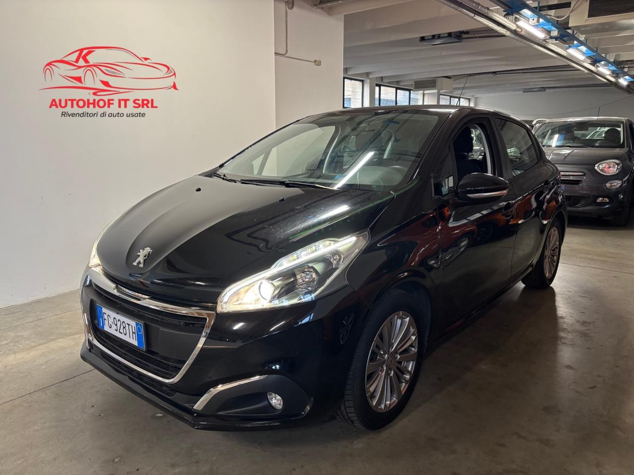 Peugeot 208 1.2 BENZINA Active OK NEOPATENTATI