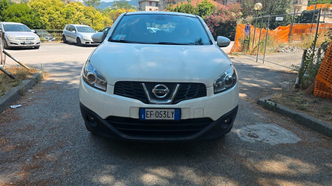 Nissan Qashqai 1.5 dCi DPF Tekna