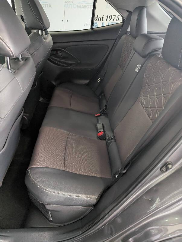 Toyota Yaris Cross 1.5h Lounge fwd 116cv e-cvt